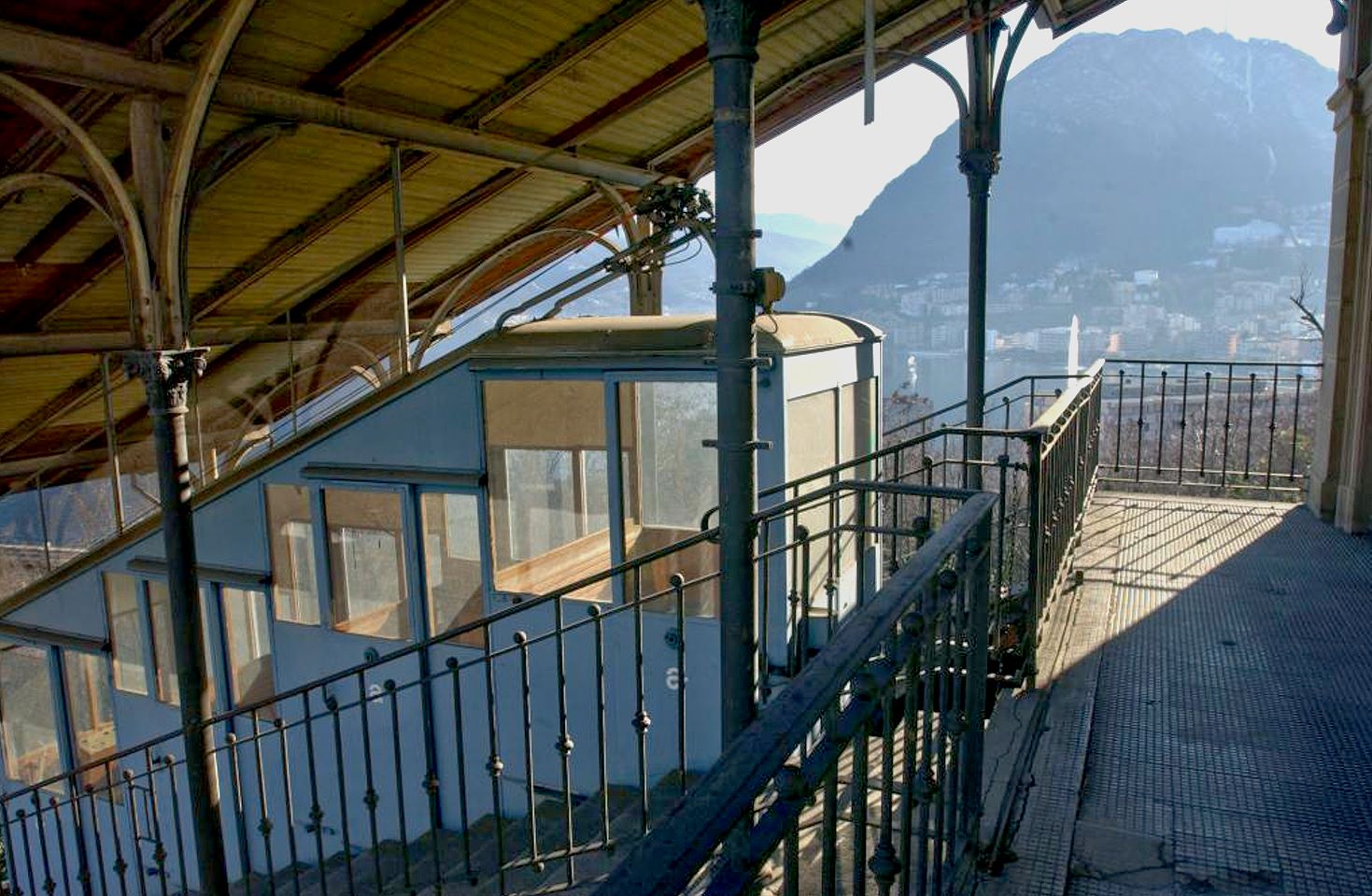 Funicolare degli Angioli Lugano via Nassa via Clemente