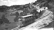 Standseilbahn Funiculaire St. Maurice de Laques - Montana - der Standort auf diesem Foto ist in der Nähe der heutigen Zwischenstation Bluche unterhalb von Crans-Montana