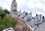 Domat/Ems Friedhof öffentlicher Schräglift Standseilbahn Foto Archiv standseilbahnen.ch Domat/Ems Friedhof öffentlicher Schräglift Standseilbahn Foto Archiv standseilbahnen.ch